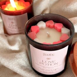 love_potion_soy_wax_scented_candle