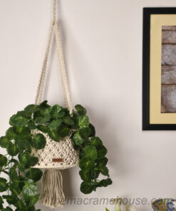 macrame basket plant hanger